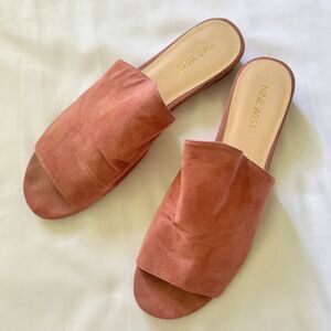 Nine West Suede Mauve Mules Sandals With Short Heel Women's Size 9.5